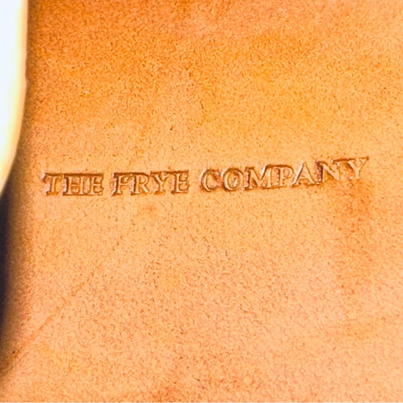 Frye - Sofia Tie On, navy super soft leather, size 8.5M, leather wrapped heel - Picture 9 of 12